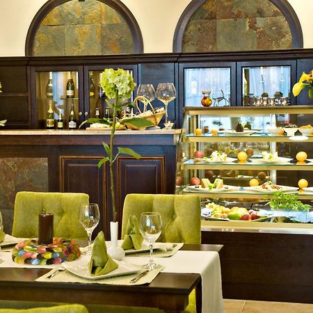Hotel Prezydencki 4-Star Ряшів Екстер'єр фото