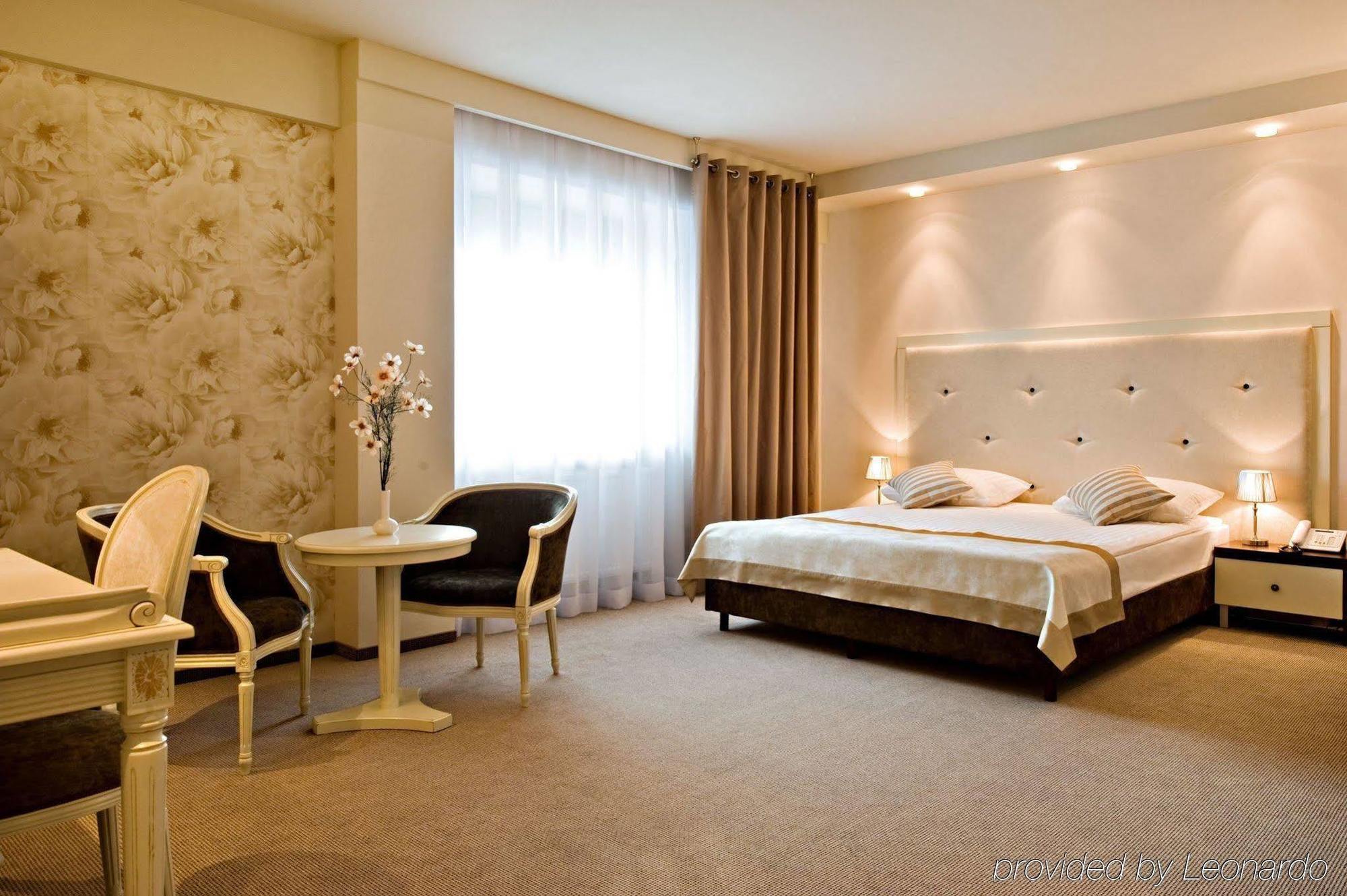 Hotel Prezydencki 4-Star Ряшів Номер фото